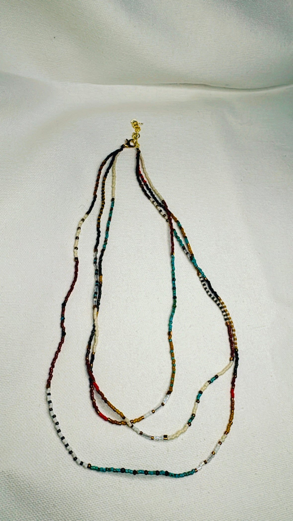 A Three Layered Spring Necklace