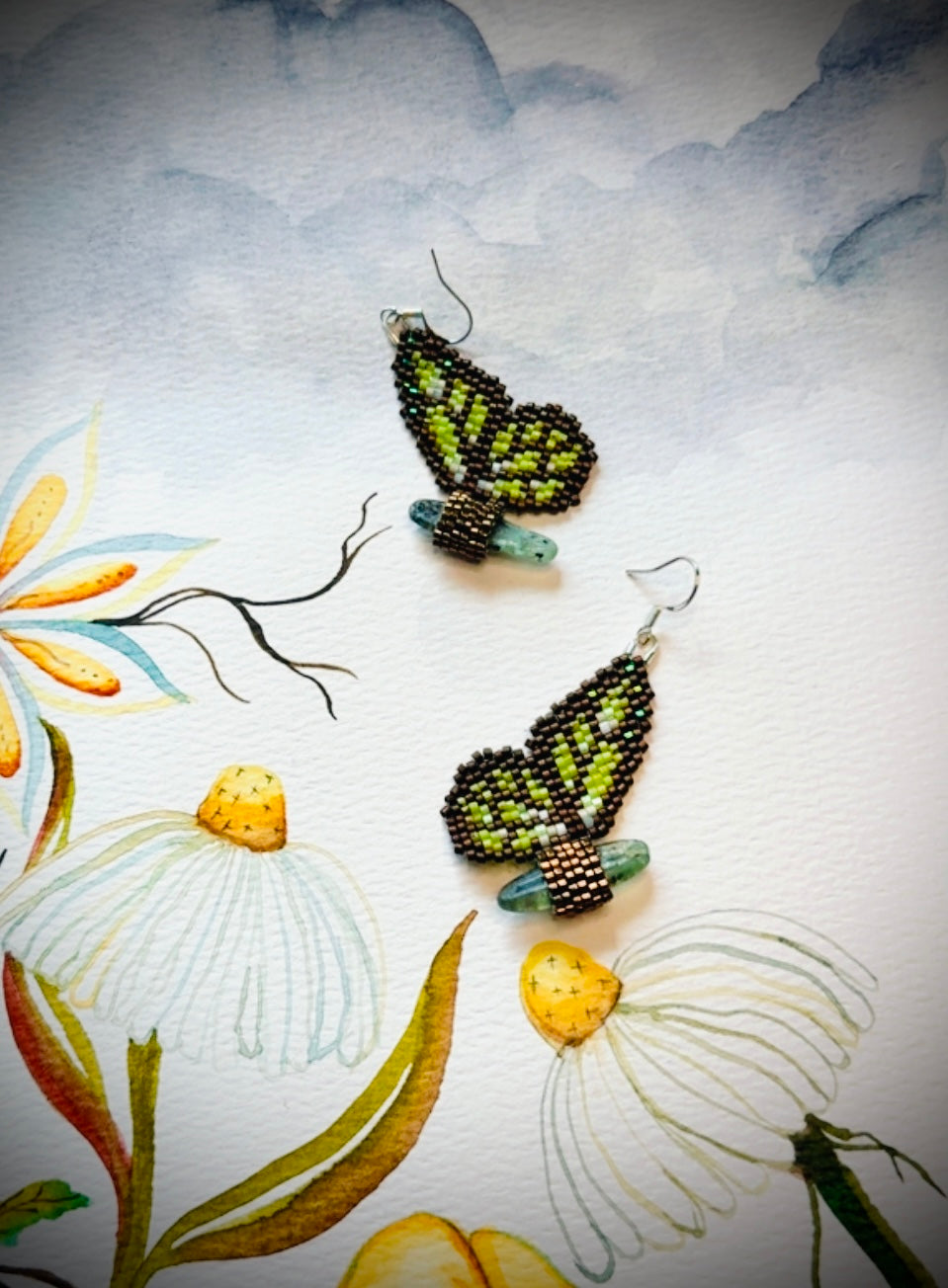 A Green Kyanite Butterfly Earrings (Medium)