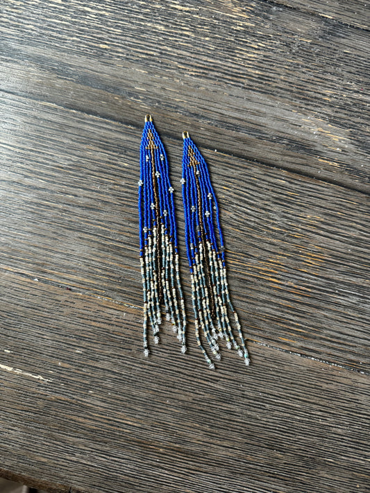 A Cobalt and Copper Arrow Earrings (Medium length)