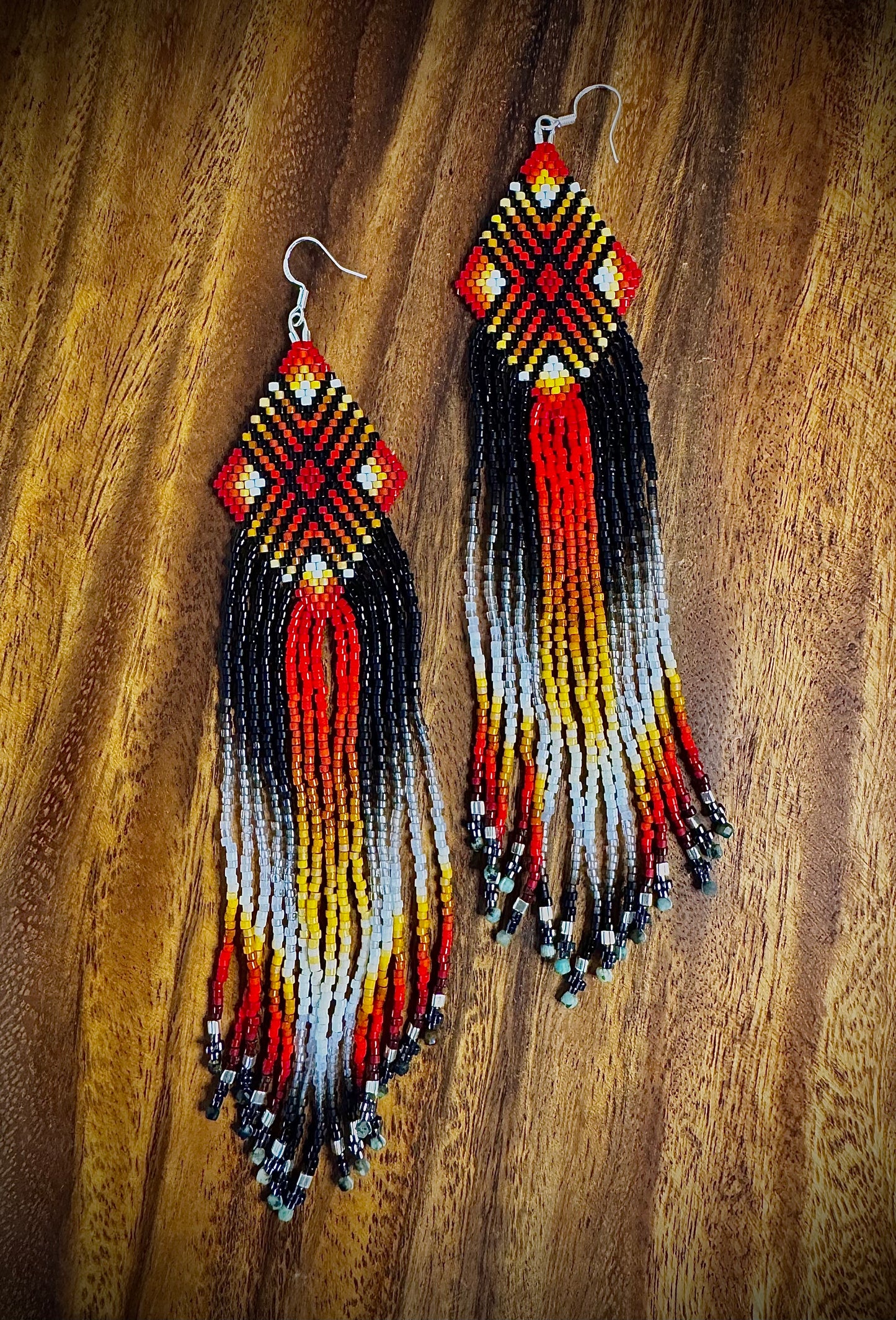 A Four Directions SET* Earrings (Long) and Necklace